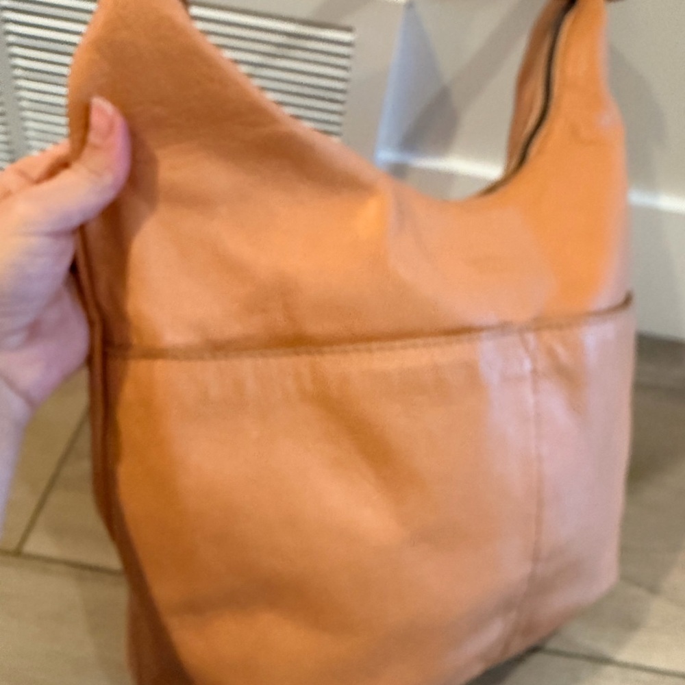 American Leather Co Carrie Caramel Brown Leather Hobo Bermuda Vintage Bag - Picture 7 of 13